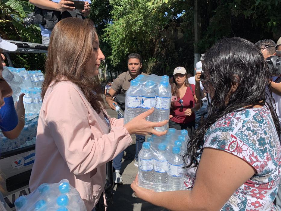 Vivienda lleva agua a comunidades en Apopa vivienda-lleva-agua-a-comunidades-en-apopa
